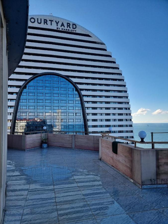 Darianna Batumi Hotel Buitenkant foto