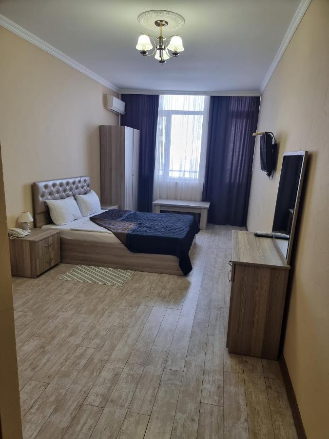 Darianna Batumi Hotel Buitenkant foto