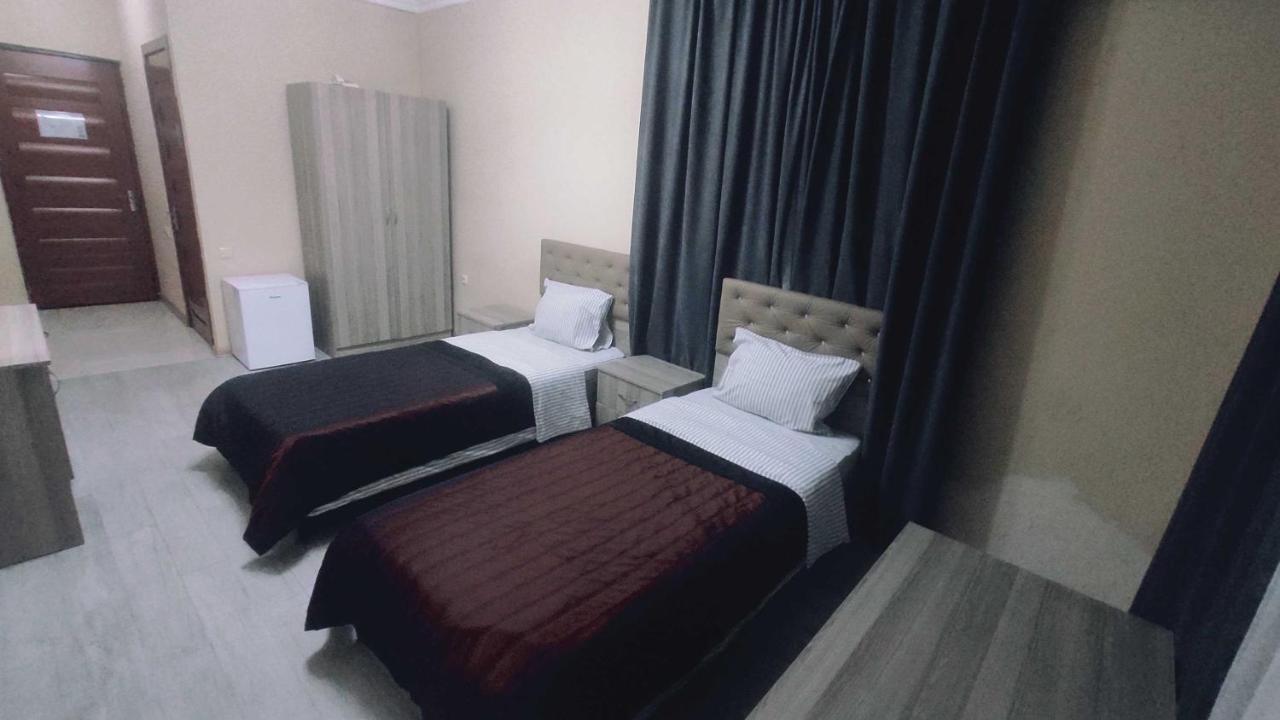 Darianna Batumi Hotel Buitenkant foto