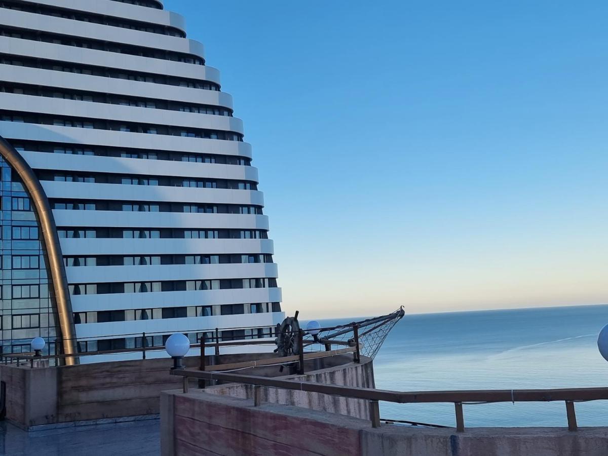 Darianna Batumi Hotel Buitenkant foto