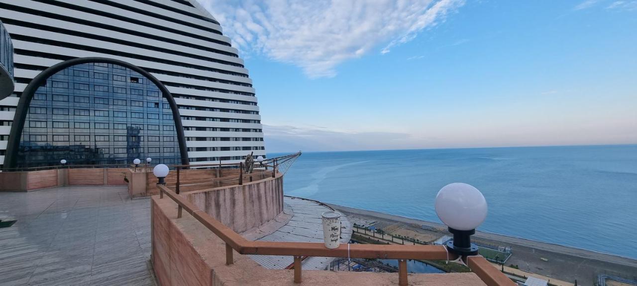 Darianna Batumi Hotel Buitenkant foto